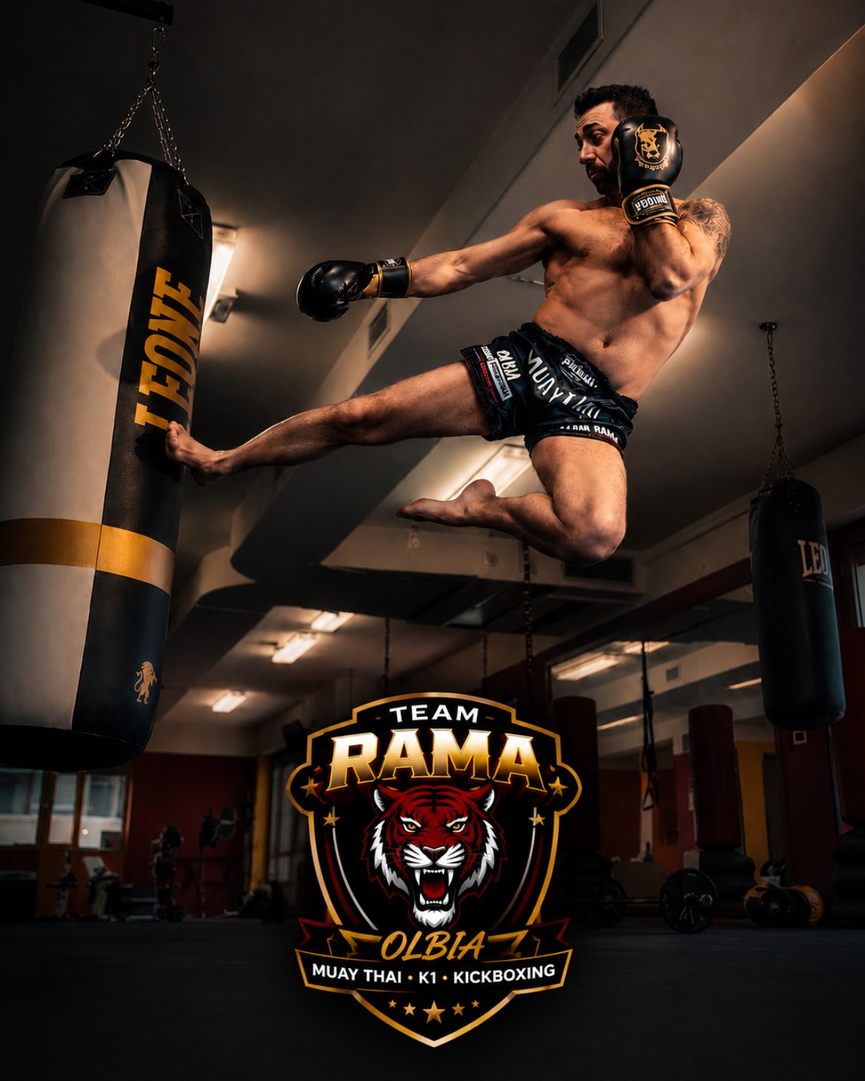 Mario Rama durante un allenamento di kickboxing alla Team Petrosyan Academy Olbia